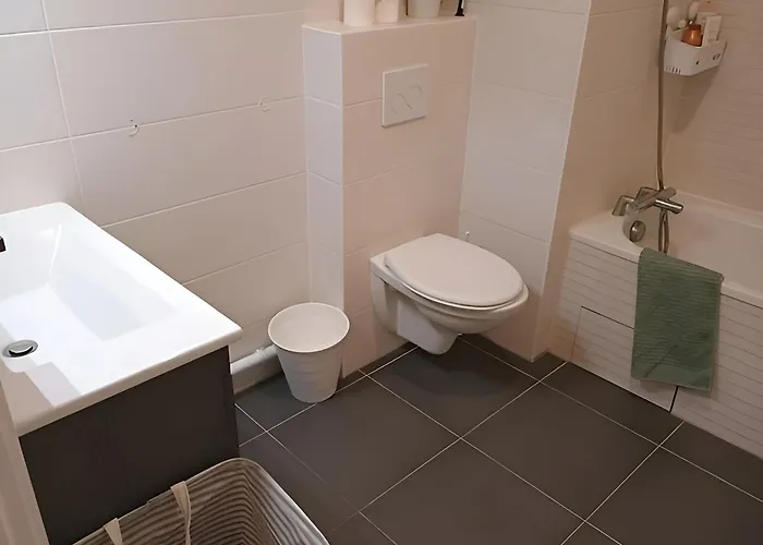 Les Deux Perles De 3* Thiais