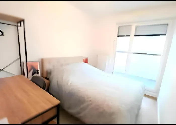 Les Deux Perles De Frühstückspension Thiais